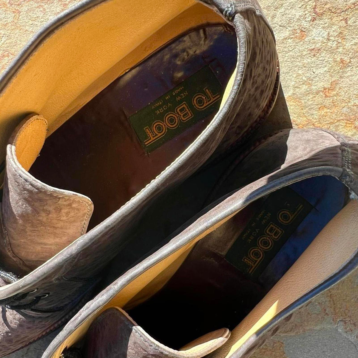 Neo-Vintage 90s Made in Italy Brown Suede Desert Boots