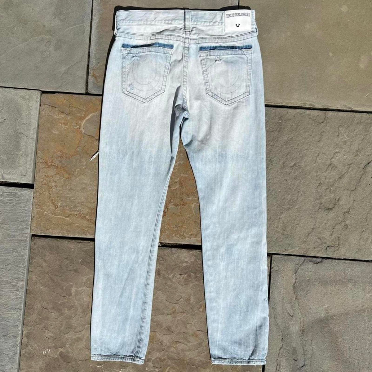 True Religion Distressed Light Wash Slouchy Tapered Jeans 32