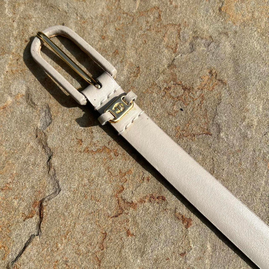 Vintage 90s Grey Thin Full Leather Designer Belt