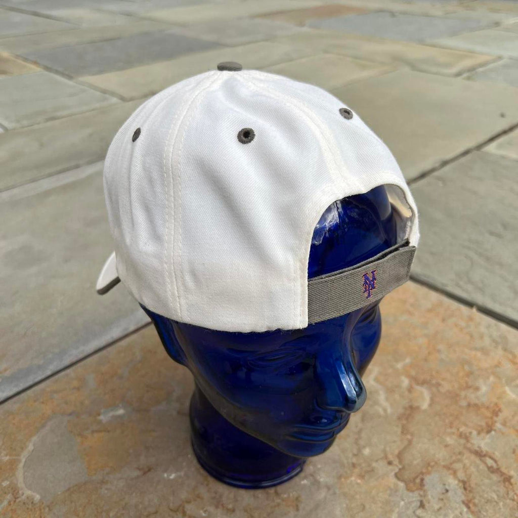 Neo-Vintage Y2K New York Mets Genuine MLB Strapback Hat