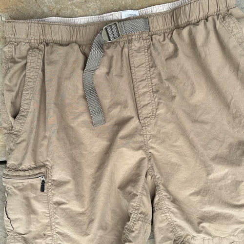 Columbia Brown Tan Cargo Shorts