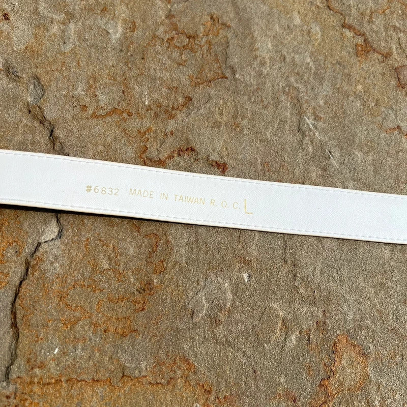 Vintage 90s Tan Snake Leather belt