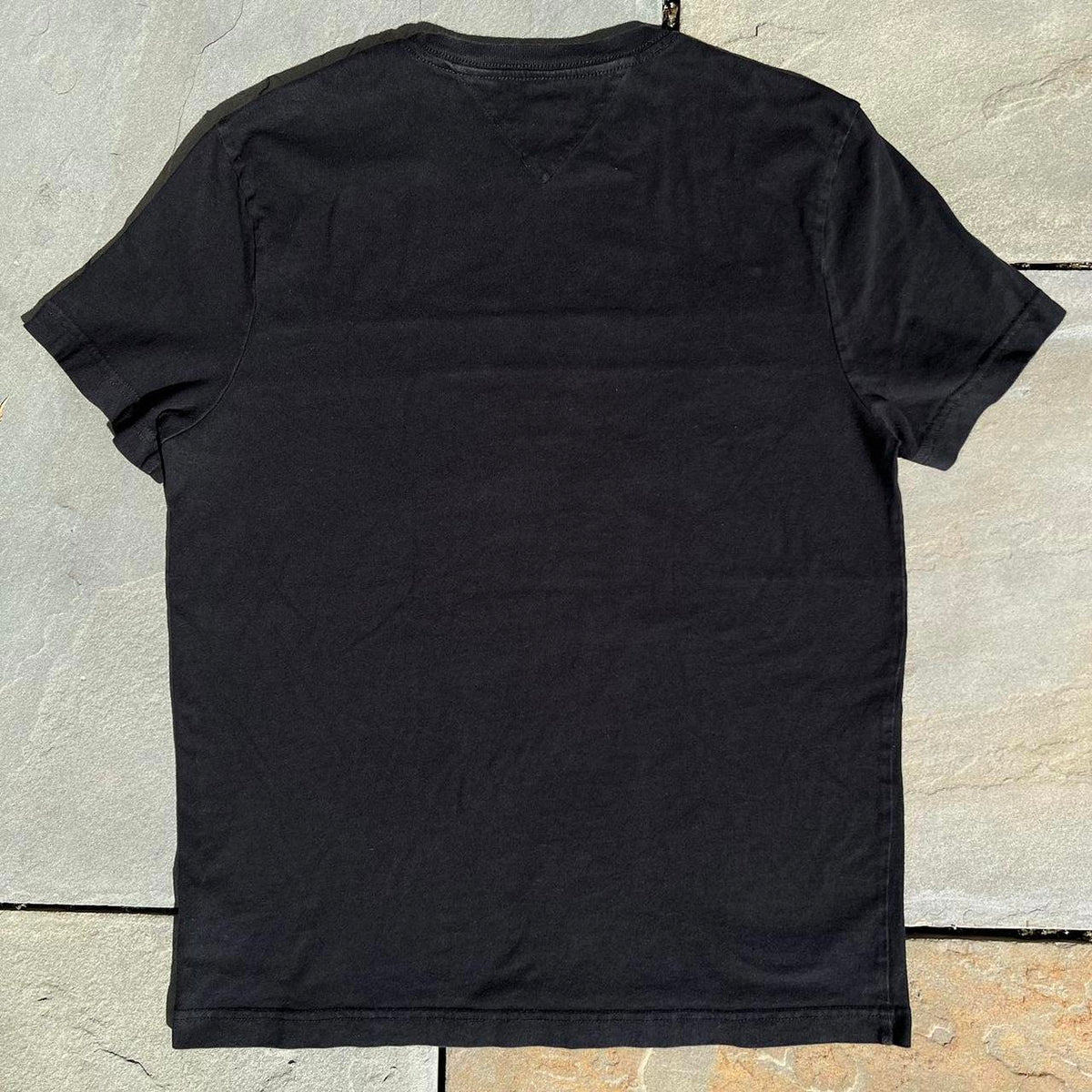 Y2K Tommy Hilfiger Chest Stripe Black T-Shirt