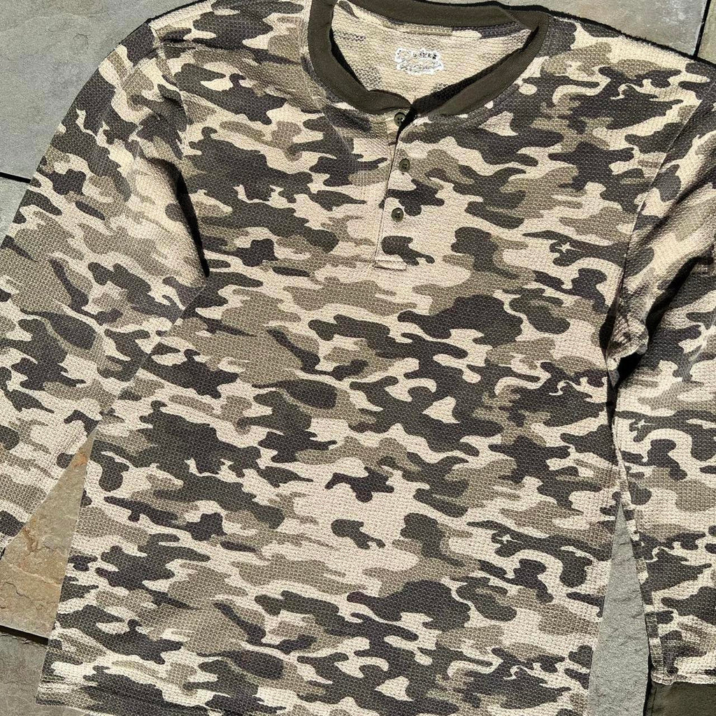 Y2K Tan Camo Waffle Knit Thermal Henley