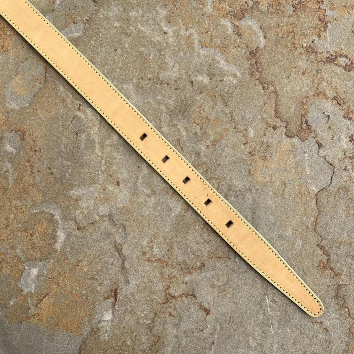 Vintage 90s Italian Leather Tan/Pale Green Stitch+Edge Belt