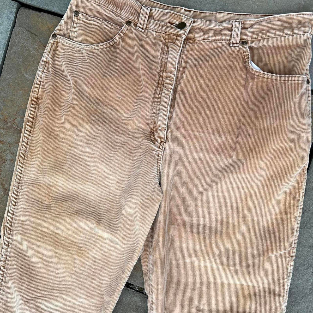 Neo-Vintage 90s Tan Brown Corduroy Jeans