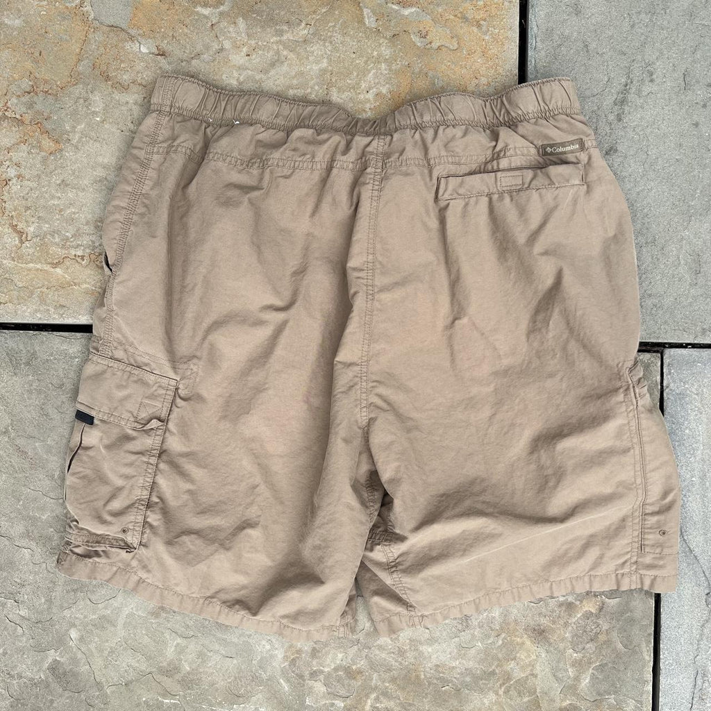 Columbia Brown Tan Cargo Shorts