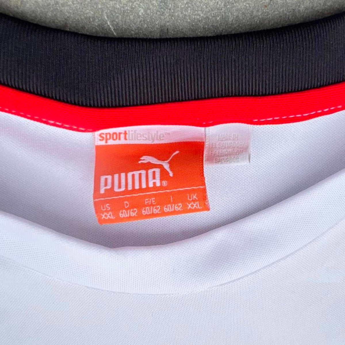 Puma Men's White and Black Tshirt