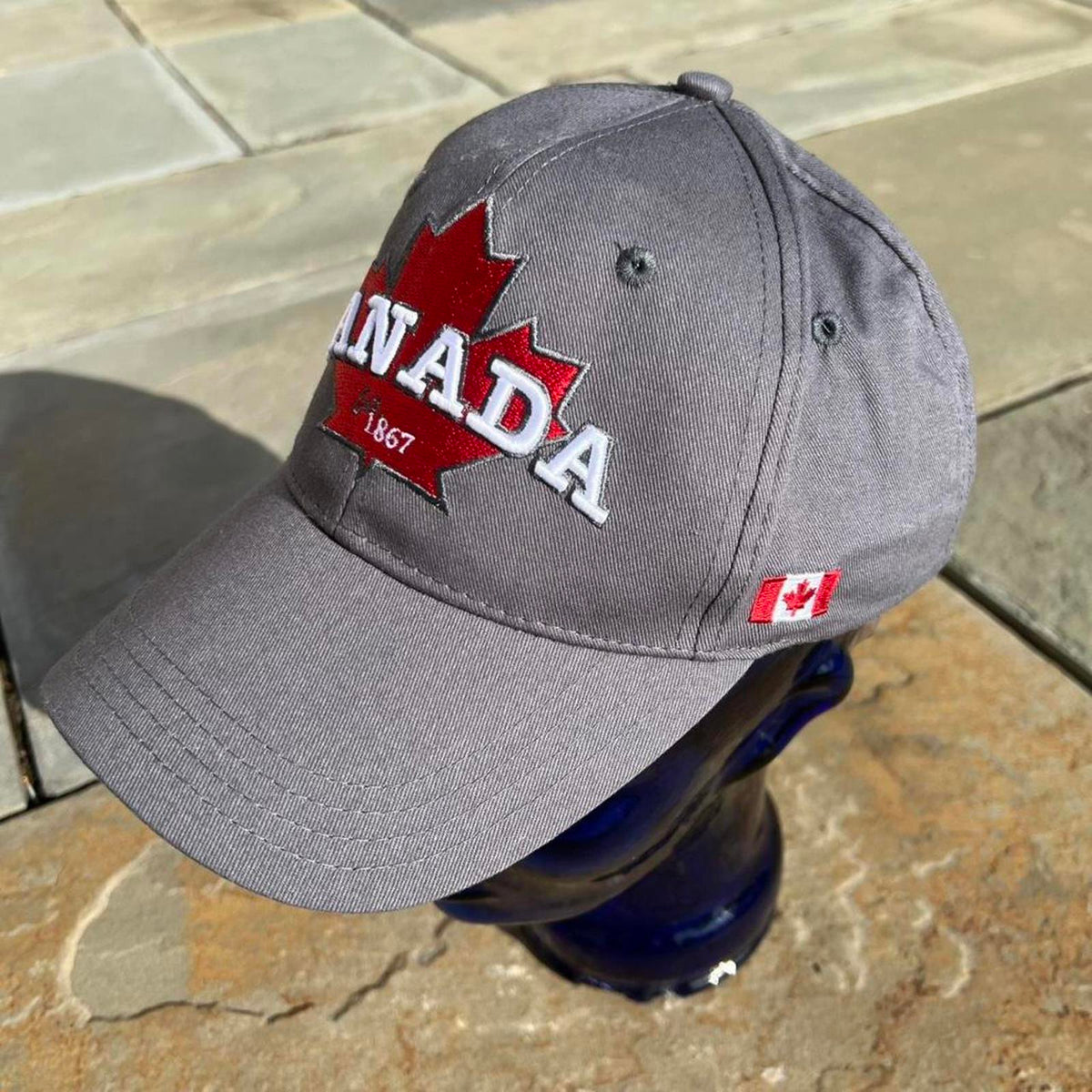 Y2K Canada Niagara Parks Embroidered Strapback Hat grey