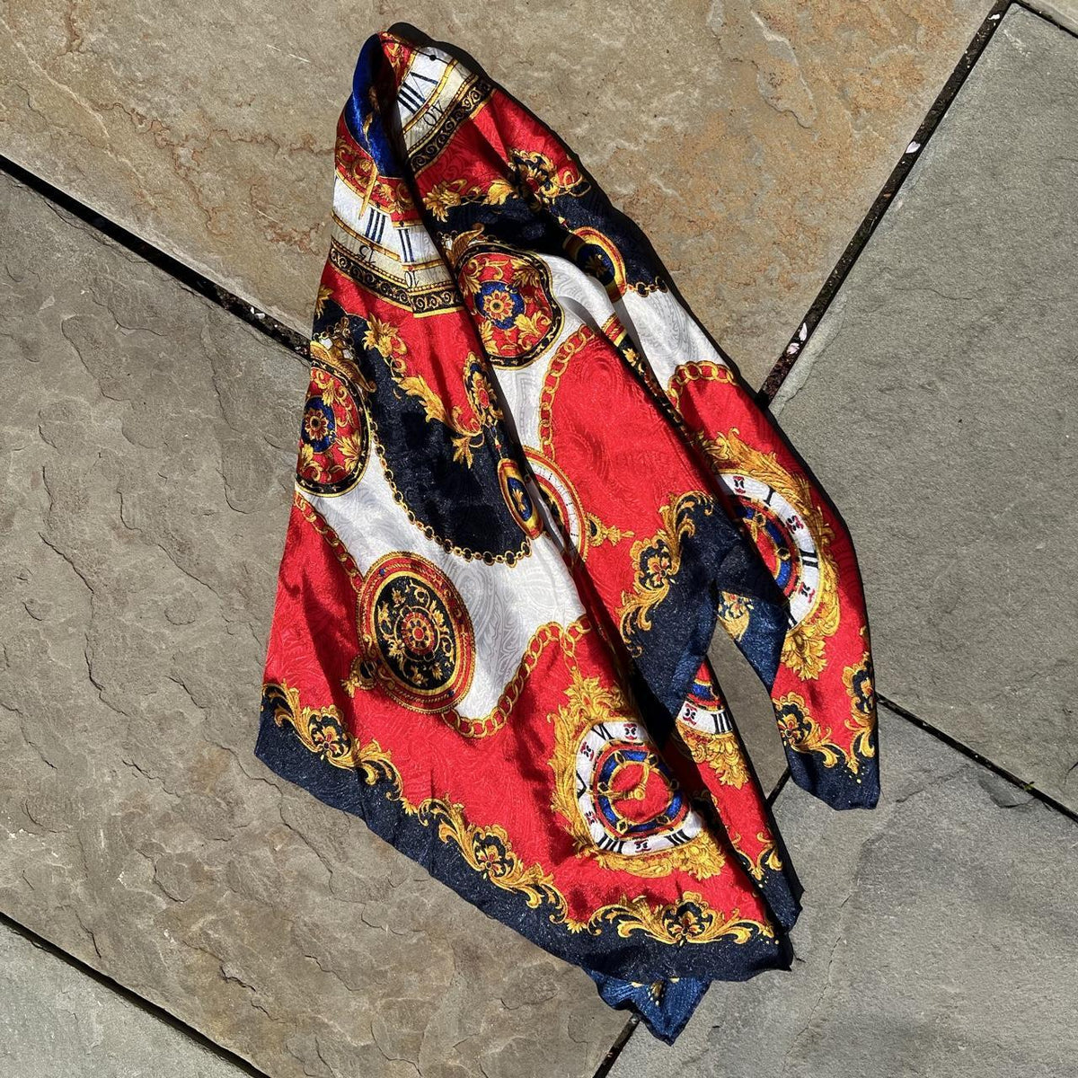 Neo-vintage Paisley Silk Clock Design Scarf Bandana