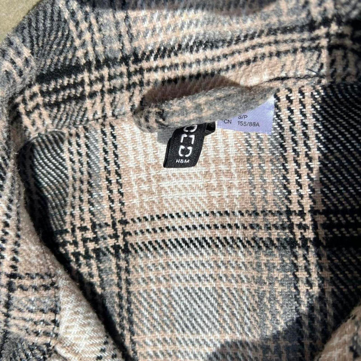 Houndstooth Plaid Button Down Thick Knit Shirt Jacket