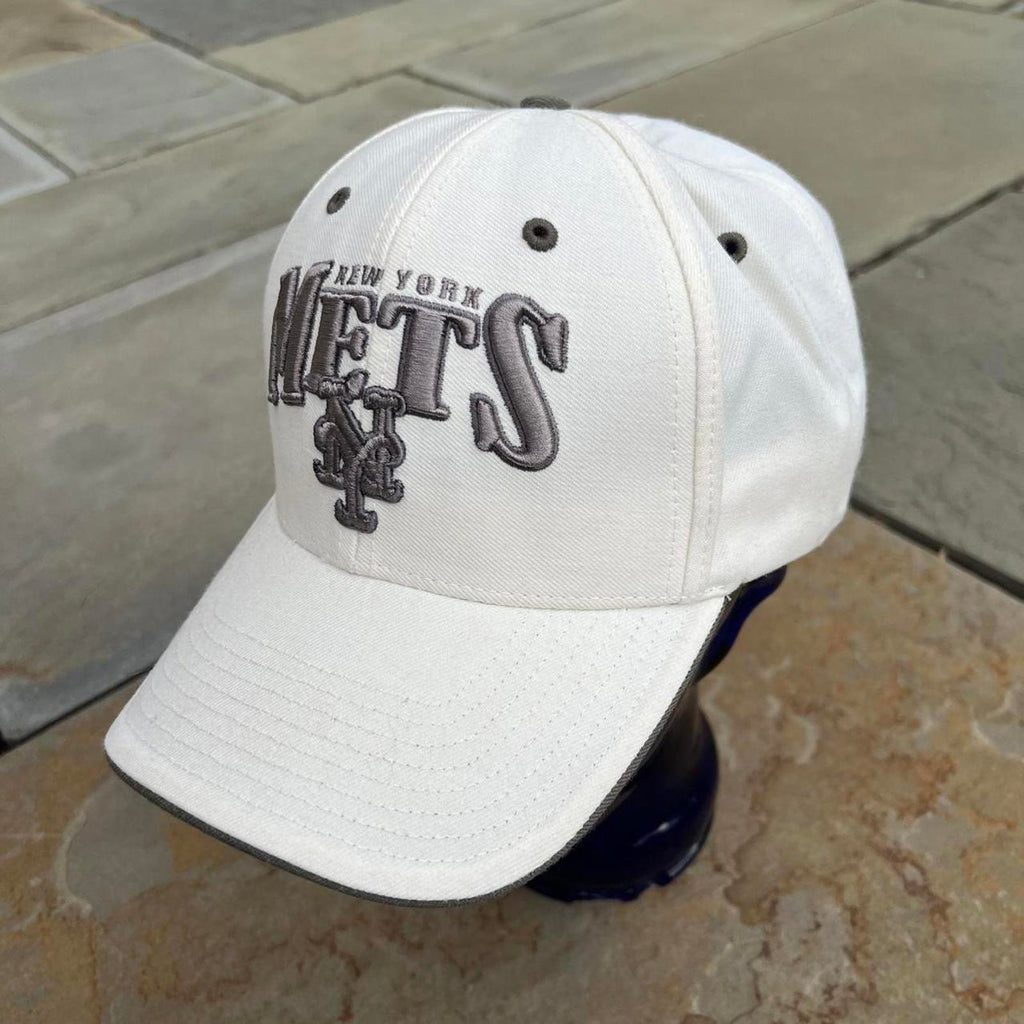 Neo-Vintage Y2K New York Mets Genuine MLB Strapback Hat