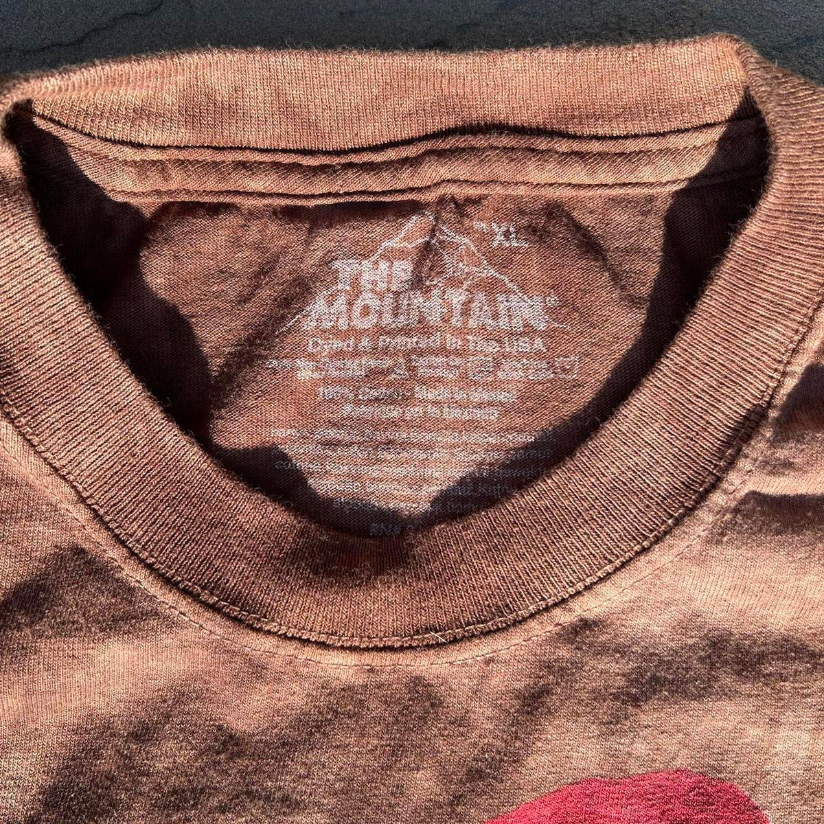 American Flag Wolf Brown Dye T-Shirt