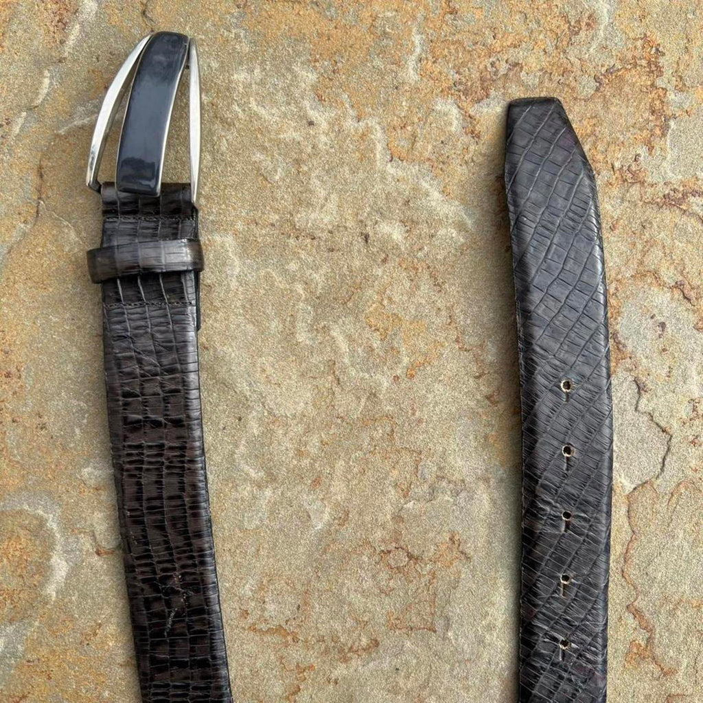 Vintage 90s Designer Dark Brown Croc Embossed Leather Belt