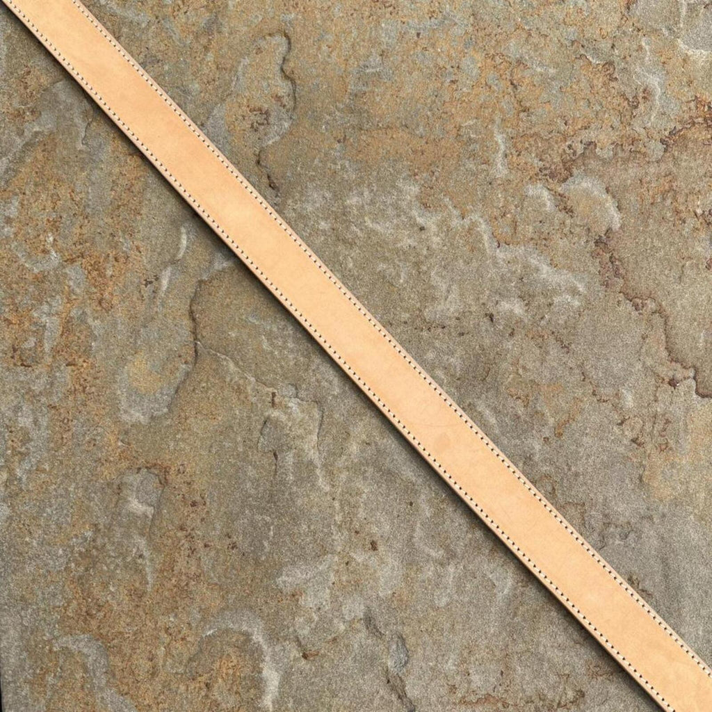 Vintage 90s Italian Leather Tan/Pale Purple Stitch+Edge Belt