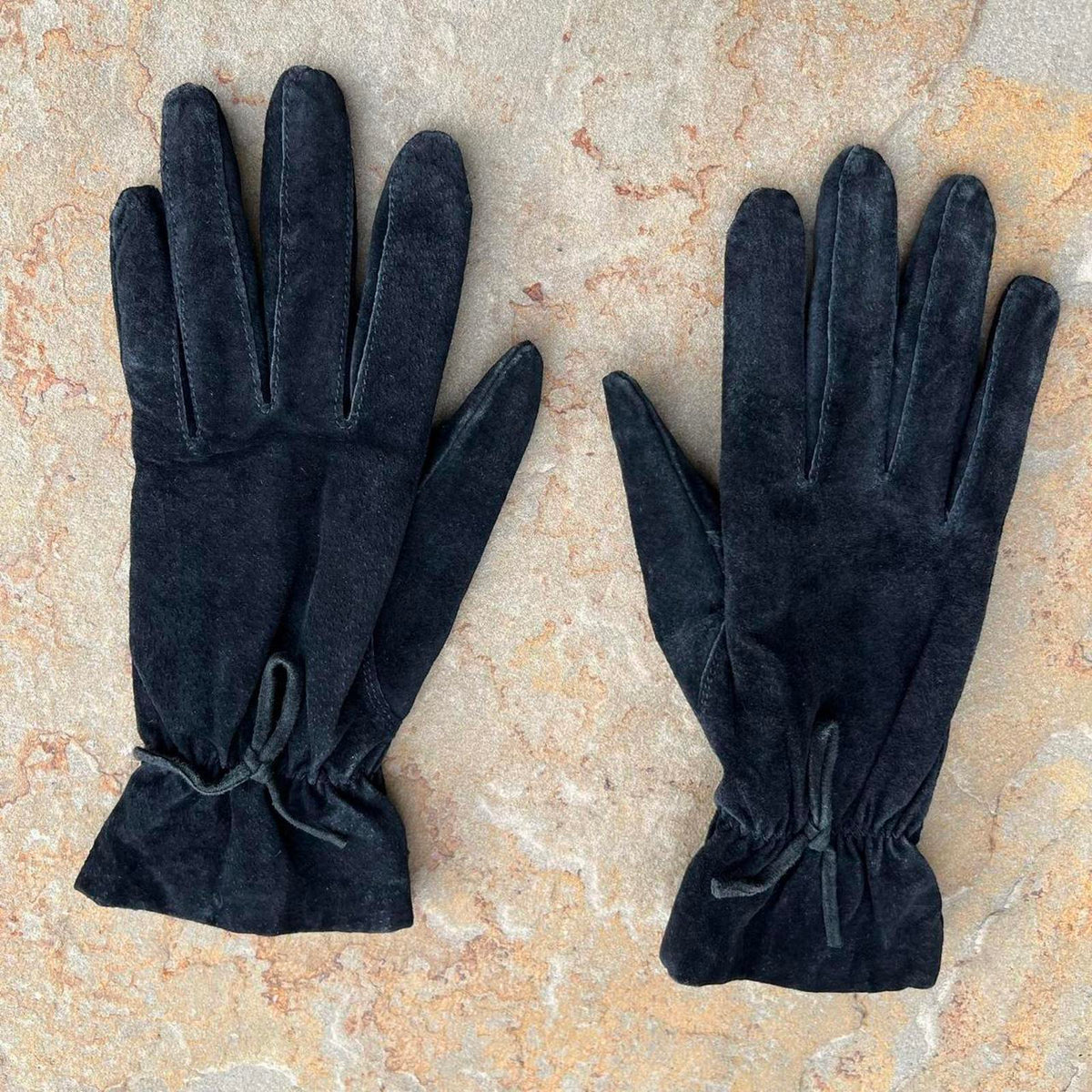 Y2K Black Suede Leather Gloves